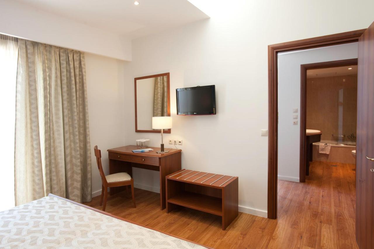 לגאנאס Mediterranean Beach Resort חדר תמונה
